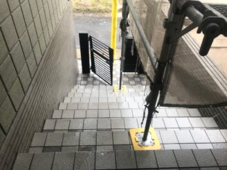 土岐市で屋根一部葺き替え 外壁塗り替え塗装 階段高圧洗浄