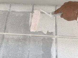 土岐市で屋根一部葺き替え 外壁塗り替え塗装 外壁下塗り塗装
