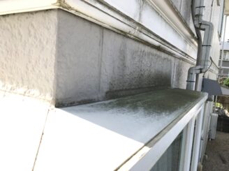 多治見市で屋根外壁塗り替え塗装 トヨタホームのお家 目地打ち替え ひび割れ 外壁色落ち 退色 くすみ カビ 錆 さび 苔 コケ 防水雨漏り 塗り替え前の写真 見積り無料 調査無料 目地の亀裂 隙間