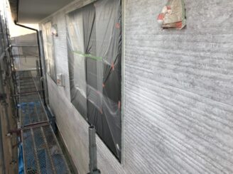 瑞浪市で外壁塗装 下塗り塗装