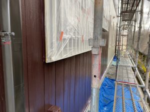 中津川市、外壁の中塗り塗装
