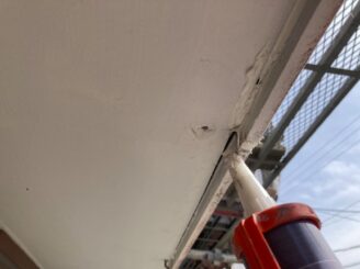 春日井市で屋根外壁塗り替え塗装 隙間補修 コーキング