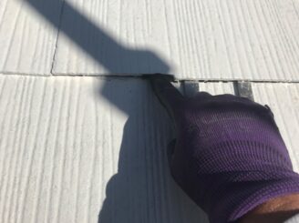 可児市で屋根外壁の塗り替え 屋根の下塗り塗装