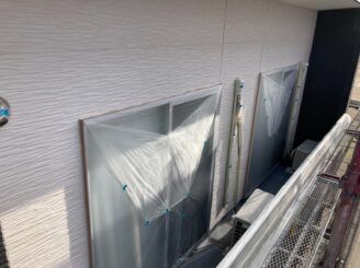 多治見市で外壁塗装 ベランダ防水工事 養生の完成