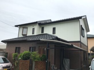 春日井で外壁塗り替え塗装工事 塗り替え後の写真 フッ素塗料で塗り替え