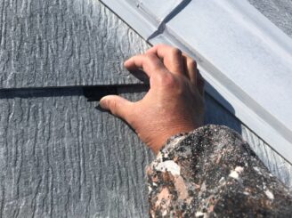 春日井市で屋根外壁塗装　外壁塗装　屋根タスペーサー取付