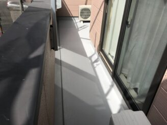 春日井市で屋根外壁塗り替え塗装　ベランダ防水工事　リボール式