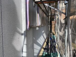 恵那市、外壁の下塗り塗装