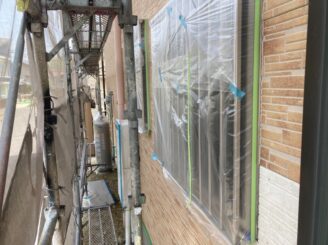 瑞浪で外壁塗装 窓廻り養生完成