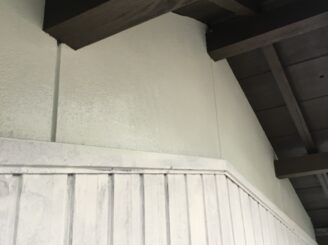土岐市で外壁塗装 外壁中塗り塗装