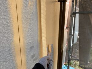 恵那市、外壁の中塗り塗装