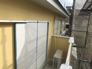 中津川市、雨戸の塗装完了