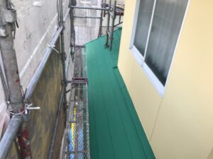中津川市、屋根の上塗り塗装