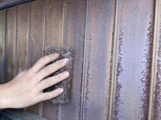 多治見市で平屋の外壁塗り替え塗装 ラジカルシリコンGH 外壁トタン部分ケレン 板金