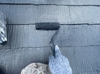 土岐市 瑞浪市 屋根外壁塗り替え塗装工事 屋根塗膜の剝がれ 色の退色 フッ素塗料 棟板金 屋根上塗り塗装 錆止め