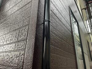 土岐市　多治見市で外壁塗装　外壁塗り替え工事　付帯部塗装　樋の塗り替え