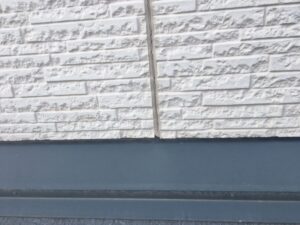 多治見市　屋根外壁塗装　目地ひび