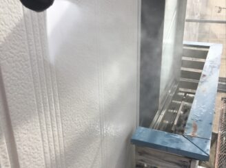 多治見市 外壁塗装工事 塗り替え塗装工事 色の退色 変色 色落ち 現場調査 見積り無料 塗膜剝離 チラシ見て 地域密着 目地打ち替え カビ かび 苔 コケ 色の変退色 塗装色落ち 雨戸 ベランダ バイオ液 高圧洗浄