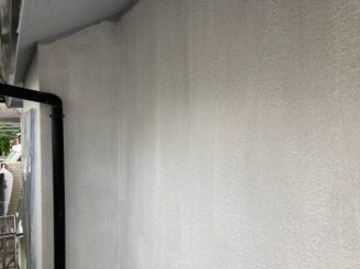 多治見市 屋根外壁塗装工事 塗り替え塗装 カビ 苔の発生 バイオ洗浄 色落ち 色の退色 変色 見積り無料 ドローン撮影 近所 市内 施工前 現調時 釘抜け 足場設置完成 チョーキング現象 手に粉 基礎 ひび割れ 屋根塗り替え 軒天井塗装 目地打ち替え コーキング 隙間 外壁下塗り塗装
