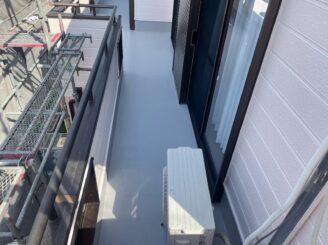 多治見市 外壁塗装 塗り替え工事 シリコン塗料 塗膜剥離 チョーキング現象 手に粉 色がつく ひび割れ 隙間 見積り無料 現場調査 劣化診断 外壁汚れ カビ 苔の発生 塗膜剥離 色の退色 色落ち 錆の発生 バイオ洗浄 高圧洗浄 目地打ち替え 目地劣化 樋塗装 雨戸 ベランダ防水工事 リボール 工期短縮