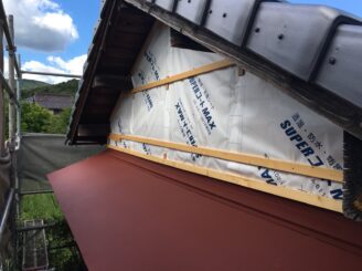 春日井市 外壁塗装 屋根葺き替え 瓦 平板防災瓦 外壁トタン張替え 雨樋交換 見積り無料 現場調査無料 壁 樋 色の変退色 屋根葺き替え 屋根瓦葺き替え 外壁井張り替え トタン