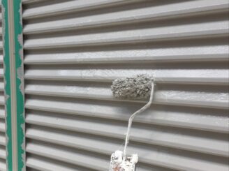 多治見市 屋根外壁塗装工事 塗膜剥離 捲れ 色の変退色 色の退色 変色 色落ち プロタイムズ 日成ホーム 見積り無料 樋 苔の発生 軒先 ボロボロ 外壁汚れ 亀裂 ひび割れ 隙間 浮き 現調時 塗り替え前 幕板塗膜剝離 チョーキング現象 雨戸 カビ 配管 錆の発生 サビ 雨戸塗り替え
