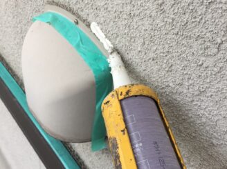 多治見市 日成ホーム 屋根外壁塗装工事 塗り替え塗装 ベランダ床 苔 コケ カビ 色落ち 退色 目地 劣化 打ち替え 見積り無料 現調時 隙間 コーキング プロタイムズ多治見店 リフォーム
