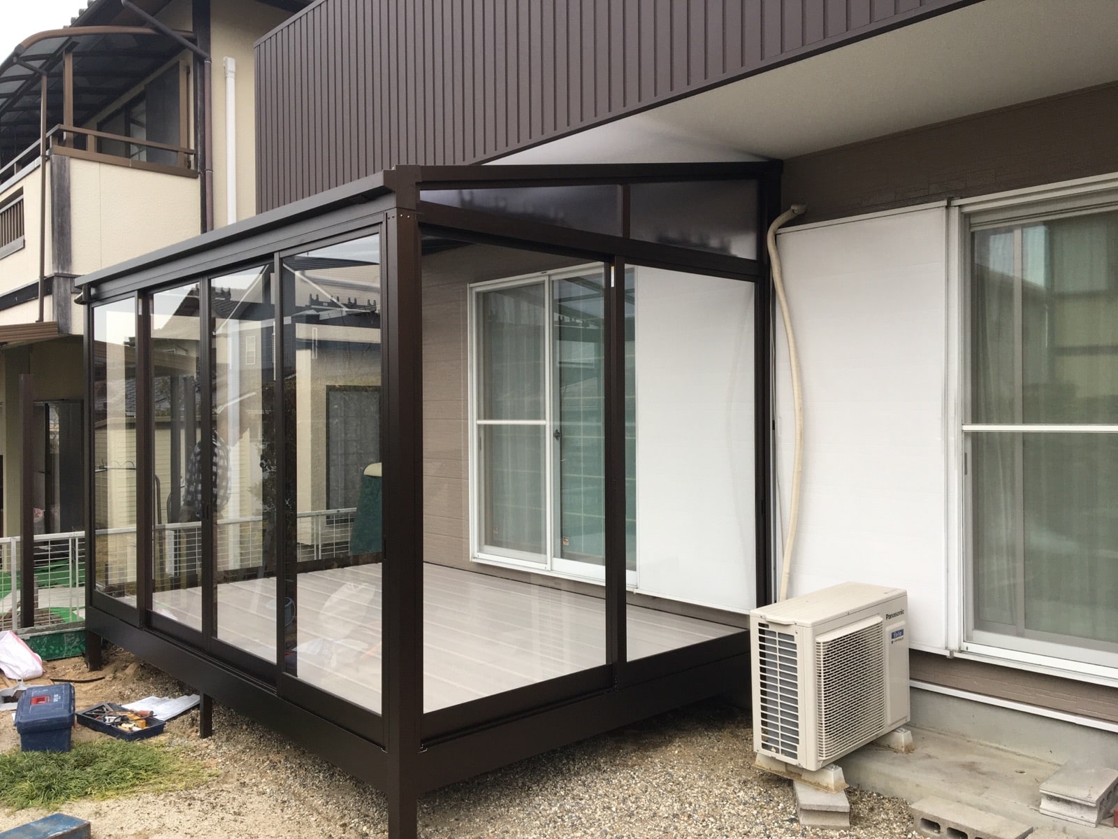 多治見市　希望ヶ丘　屋根塗装工事　外壁塗装工事　ベランダ板金工事　テラスルーム取付