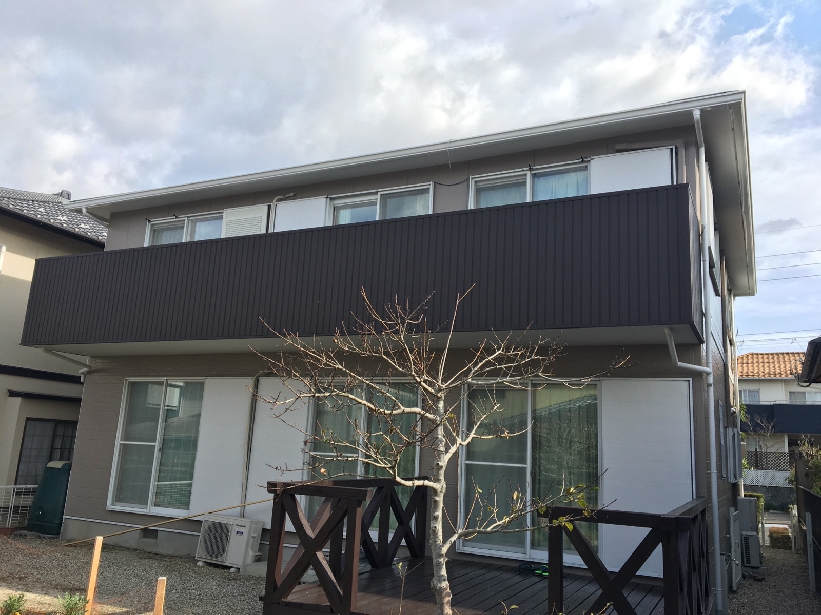 多治見市　希望ヶ丘　屋根塗装工事　外壁塗装工事　ベランダ板金工事