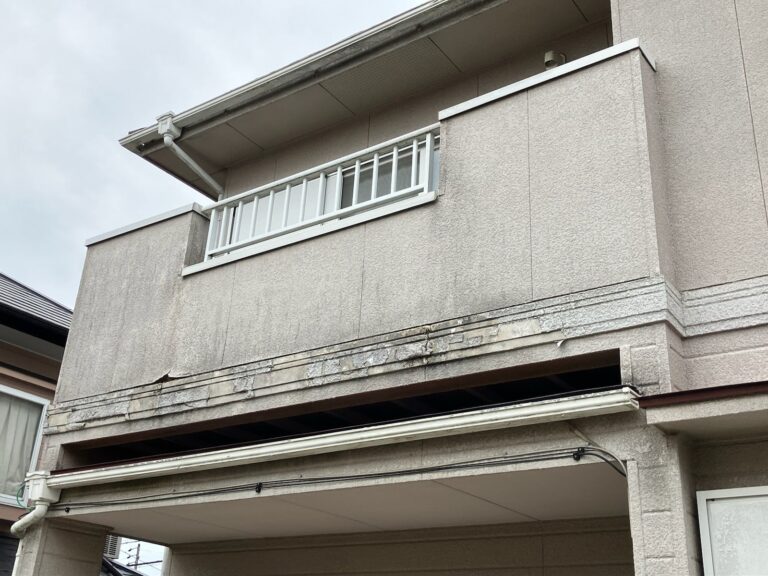 多治見市　屋根塗装　外壁塗装　ベランダ工事　施工前
