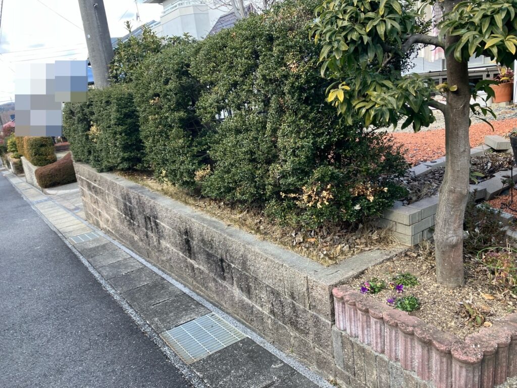 多治見市滝呂町 フェンス取付工事 外構工事 植樹撤去