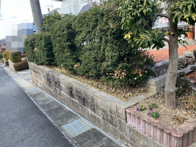 多治見市滝呂町　フェンス取付工事　外構工事　植樹撤去