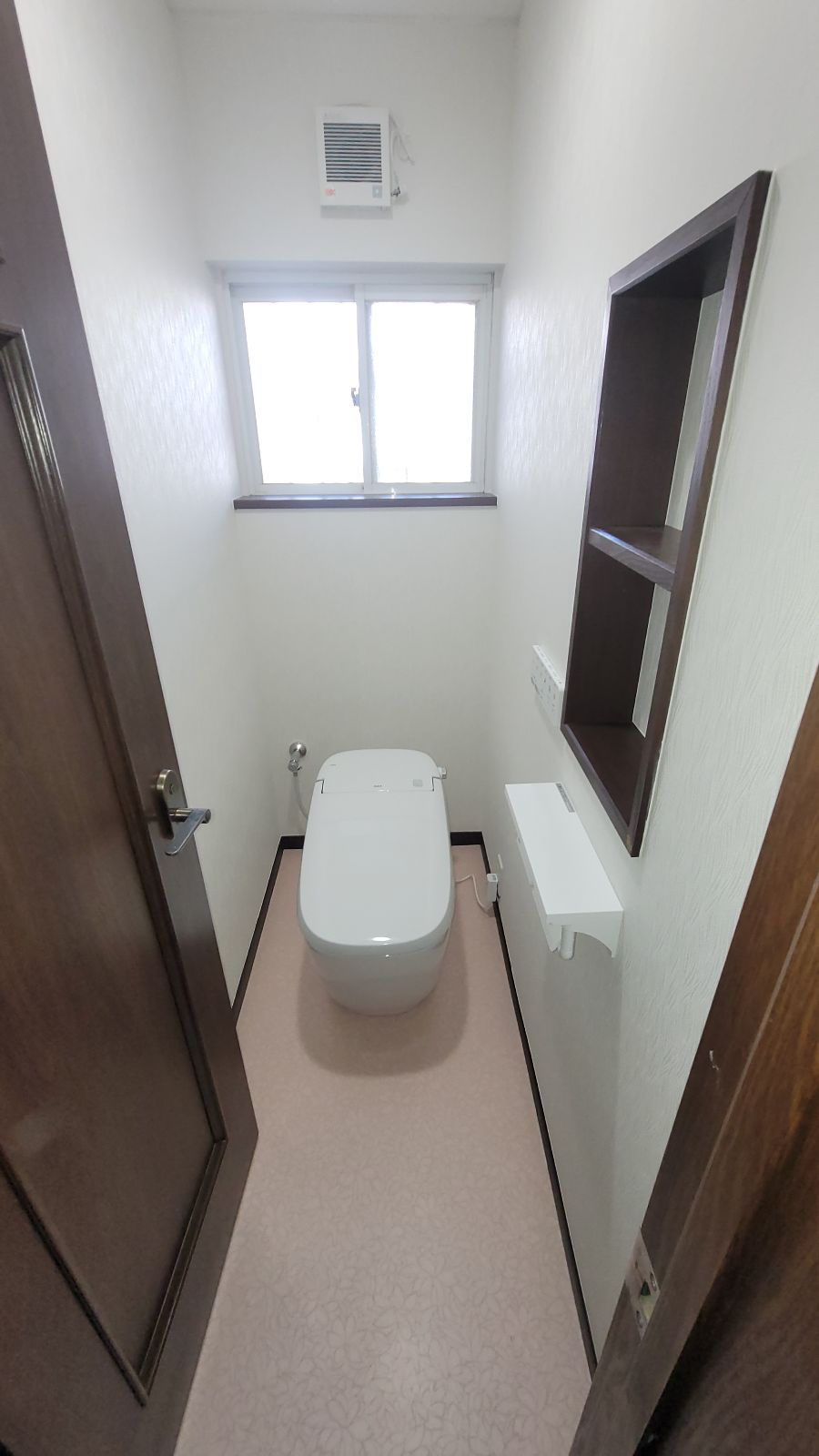 トイレ交換工事後