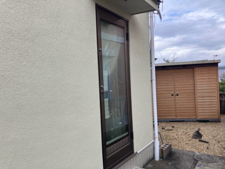 土岐市　勝手口交換前