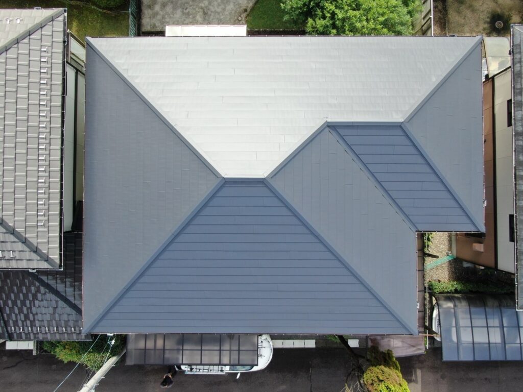 土岐市　屋根カバー工事　ガルバリウム鋼板