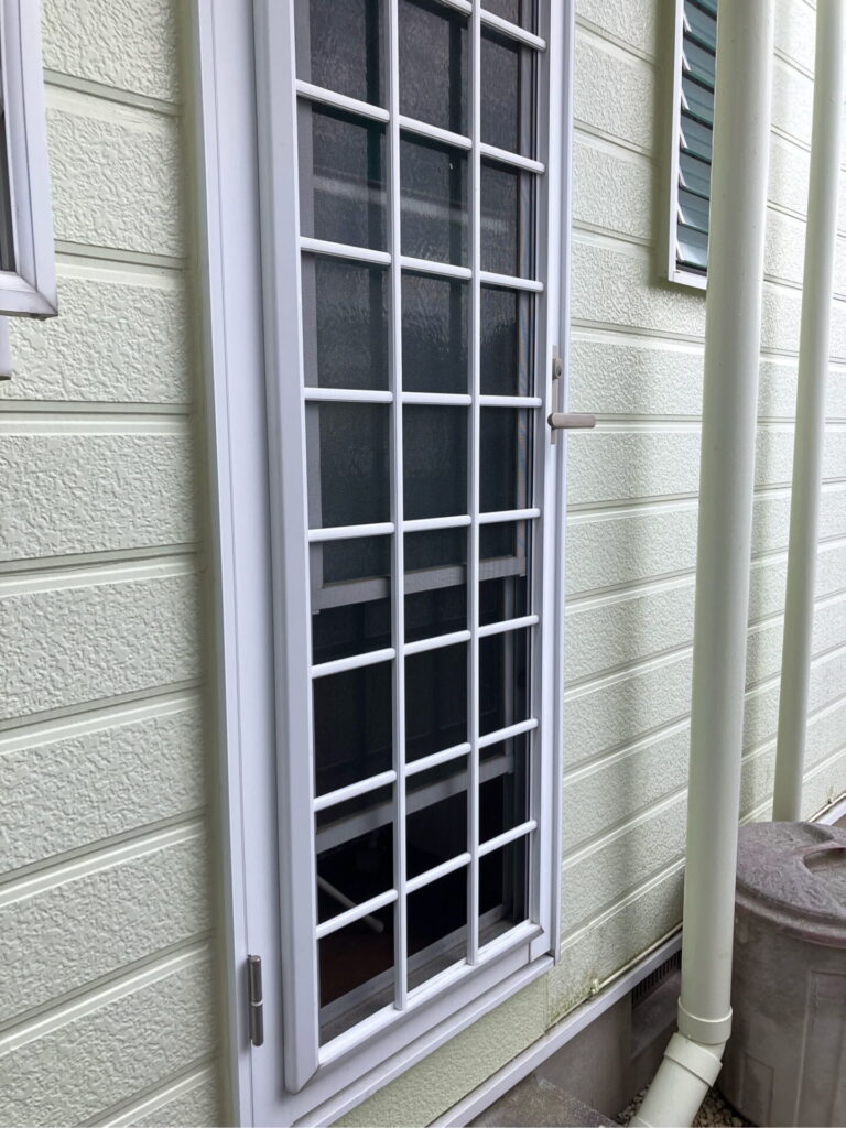 多治見市希望ヶ丘　窓工事前