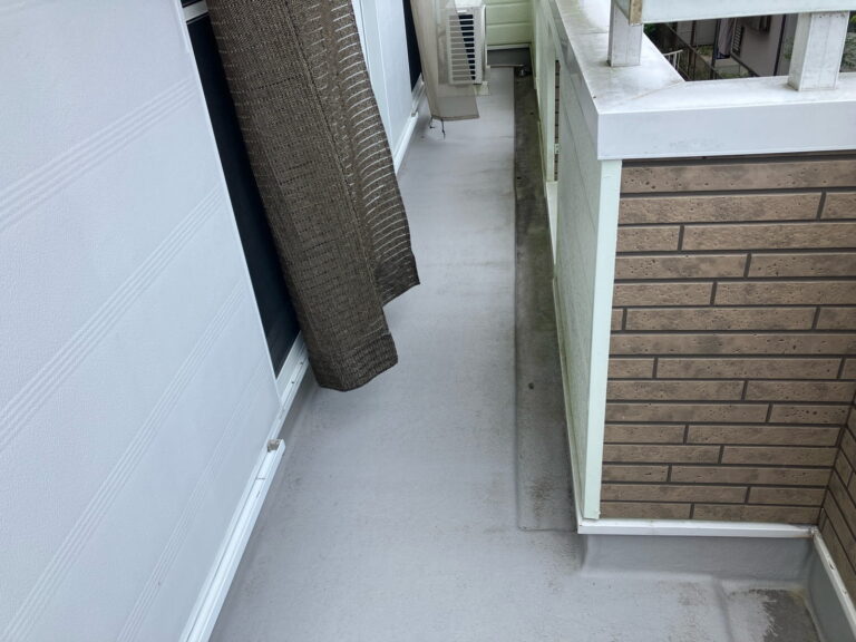 多治見市希望ヶ丘　ベランダ防水工事前