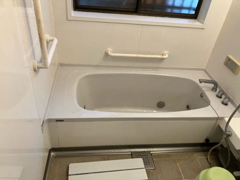 土岐市　お風呂リフォーム　水回り　施工前