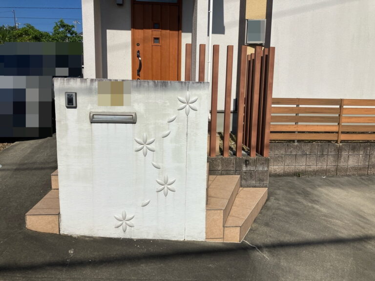 土岐市下石町　塀塗装工事　塗り替え前