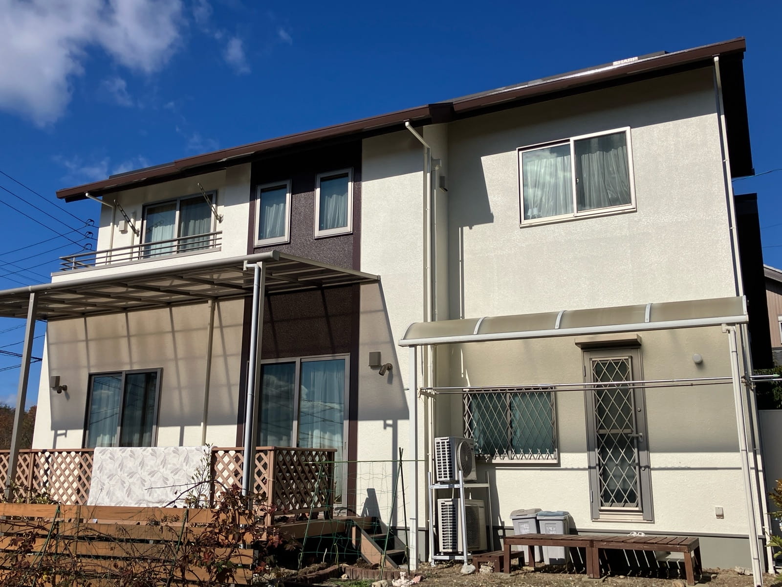 土岐市下石町　屋根外壁塗装工事　完成写真　南面