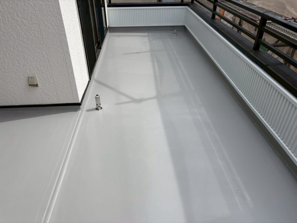 多治見市赤坂町　ベランダ防水工事　ウレタン防水　通気緩衝シート