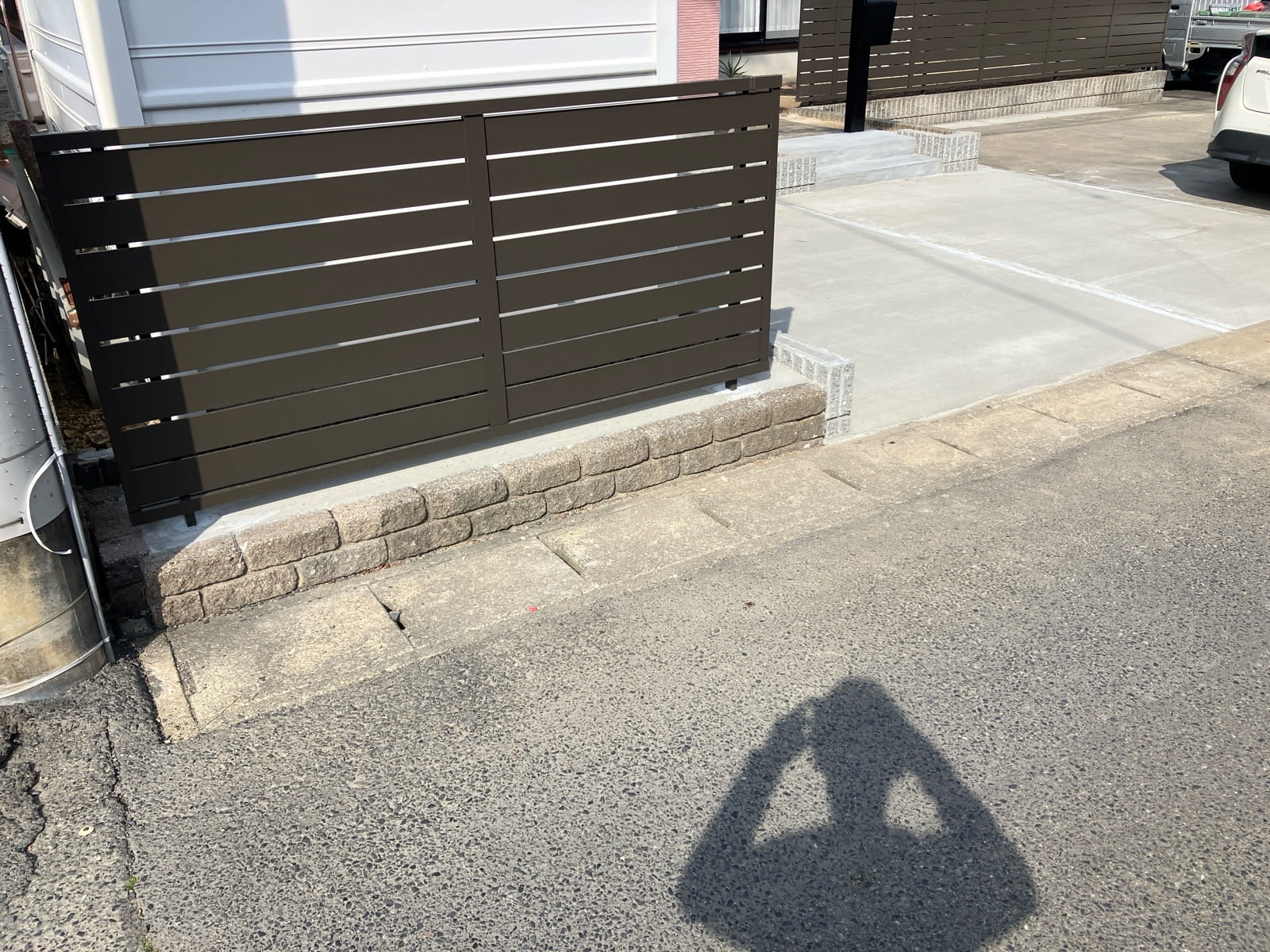 多治見市赤坂町　駐車場拡張工事　フェンス取付工事