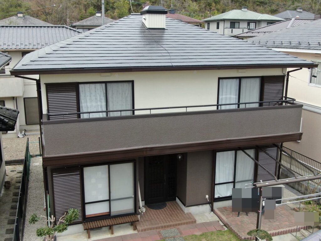 土岐市泉町久尻　屋根塗装工事　外壁塗装工事　ベランダ防水工事　完成