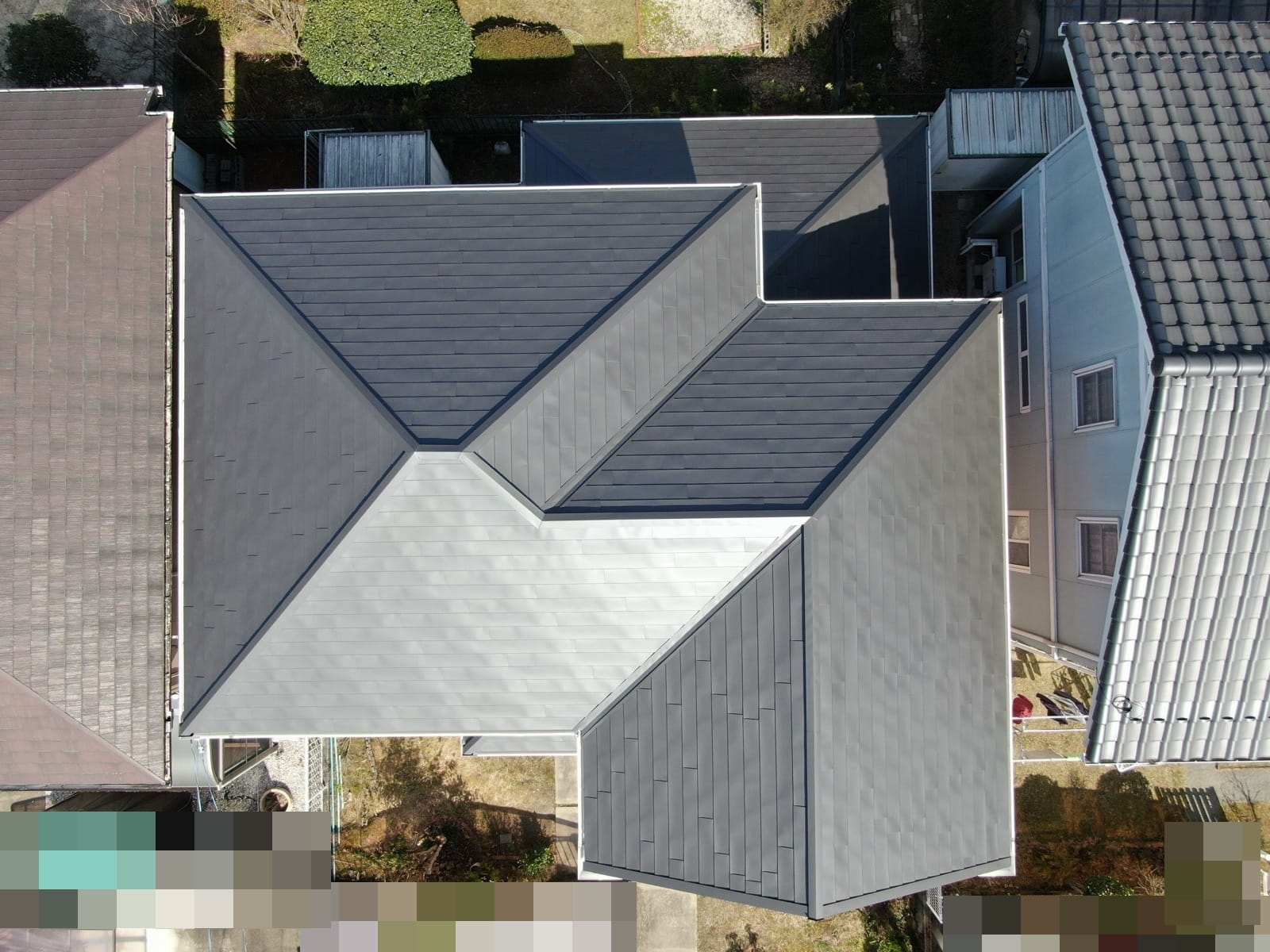 土岐市泉町久尻　屋根カバー工事　完成