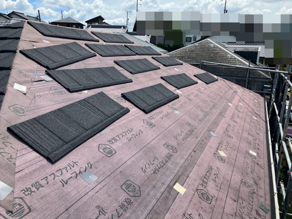 多治見市滝呂町　屋根カバー工事　LIXIL　T・ルーフ