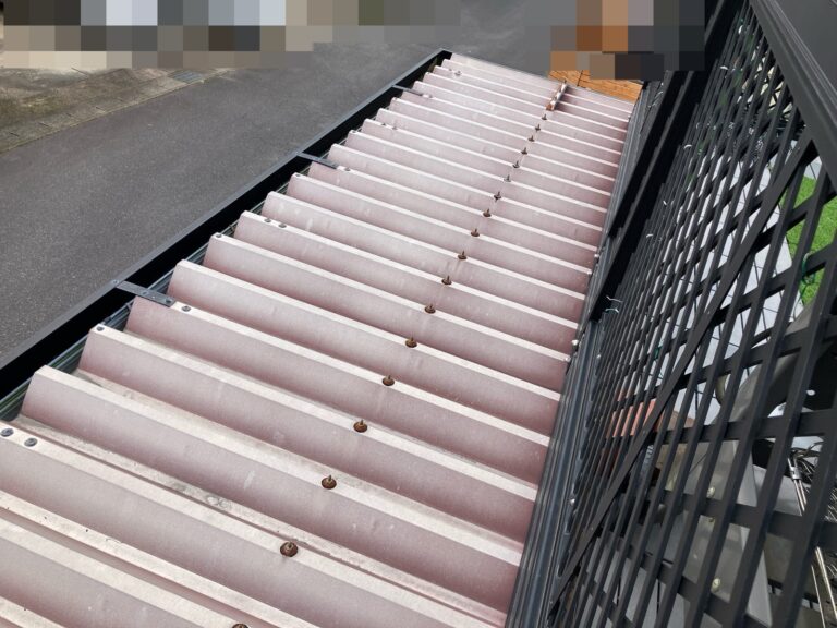 多治見市市之倉町　折半屋根塗装　Before