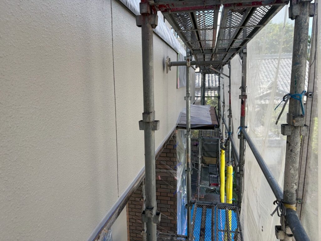 瑞浪市 外壁塗装 中塗り